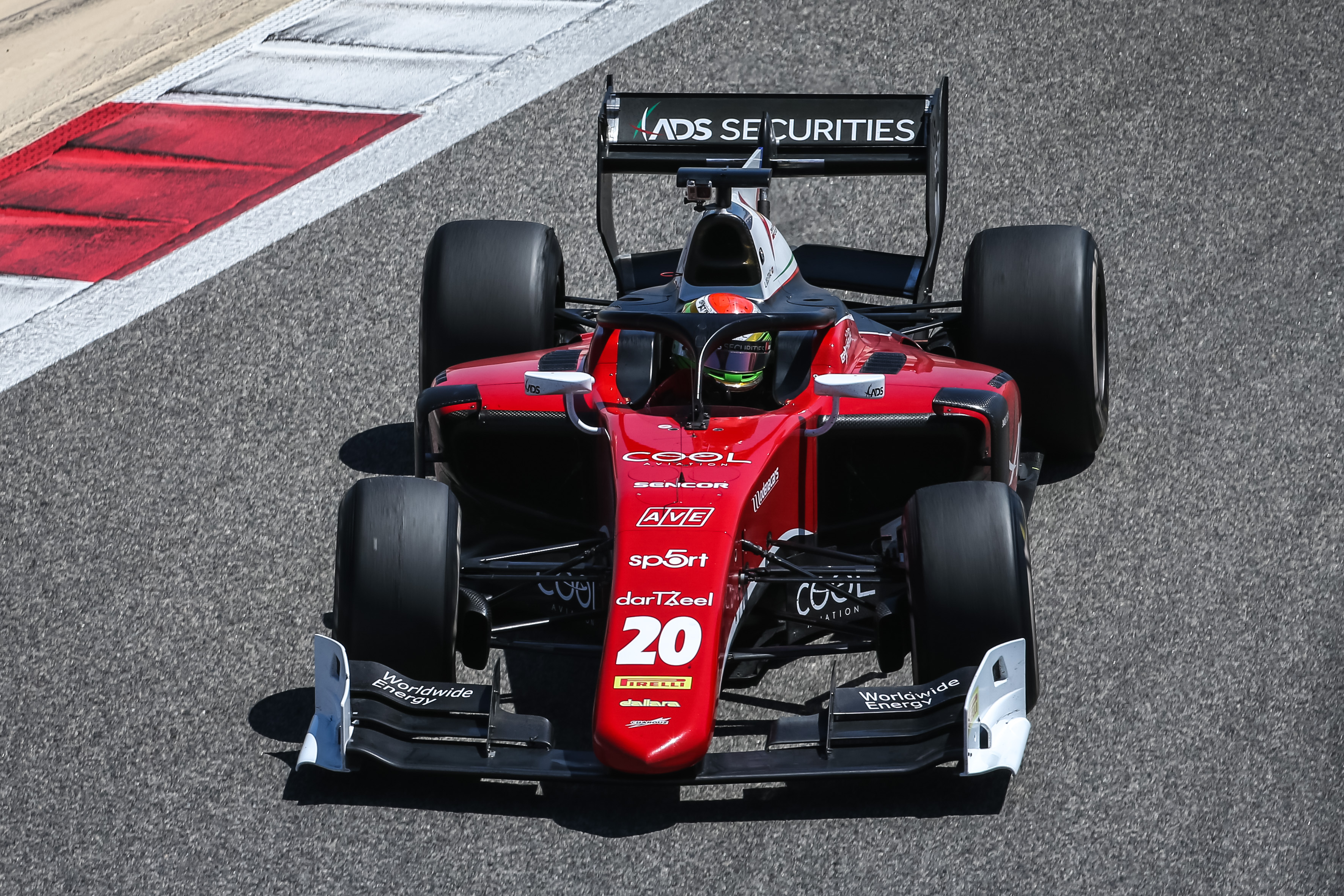 Formule 2 má za sebou závody v Bahrajnu: Česká stáj bez bodu, nejspokojenější jsou u Carlinu