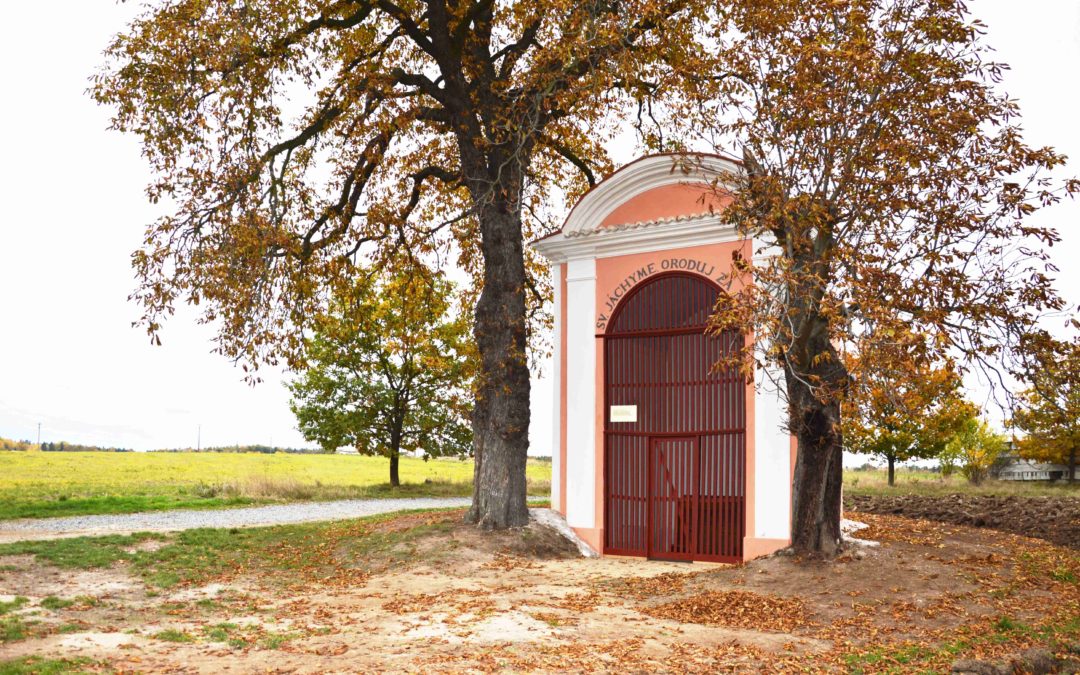 Cenná historická stavba kapličky sv. Jáchyma u Dobříše opět září krásou