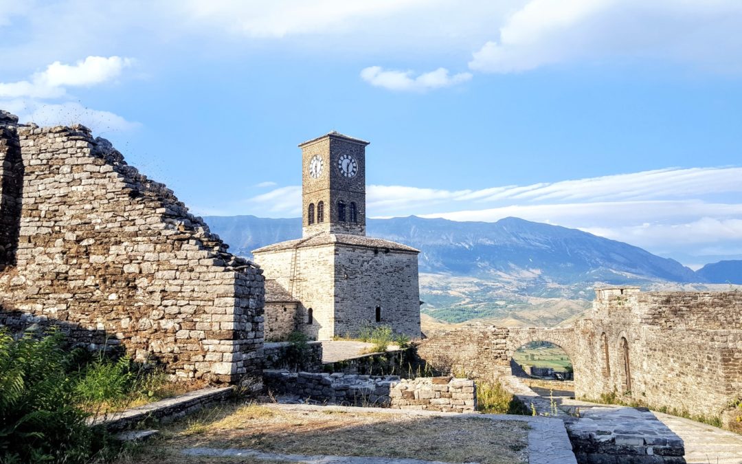 Divoké hory a úchvatné pláže. Poptávka po Albánii roste