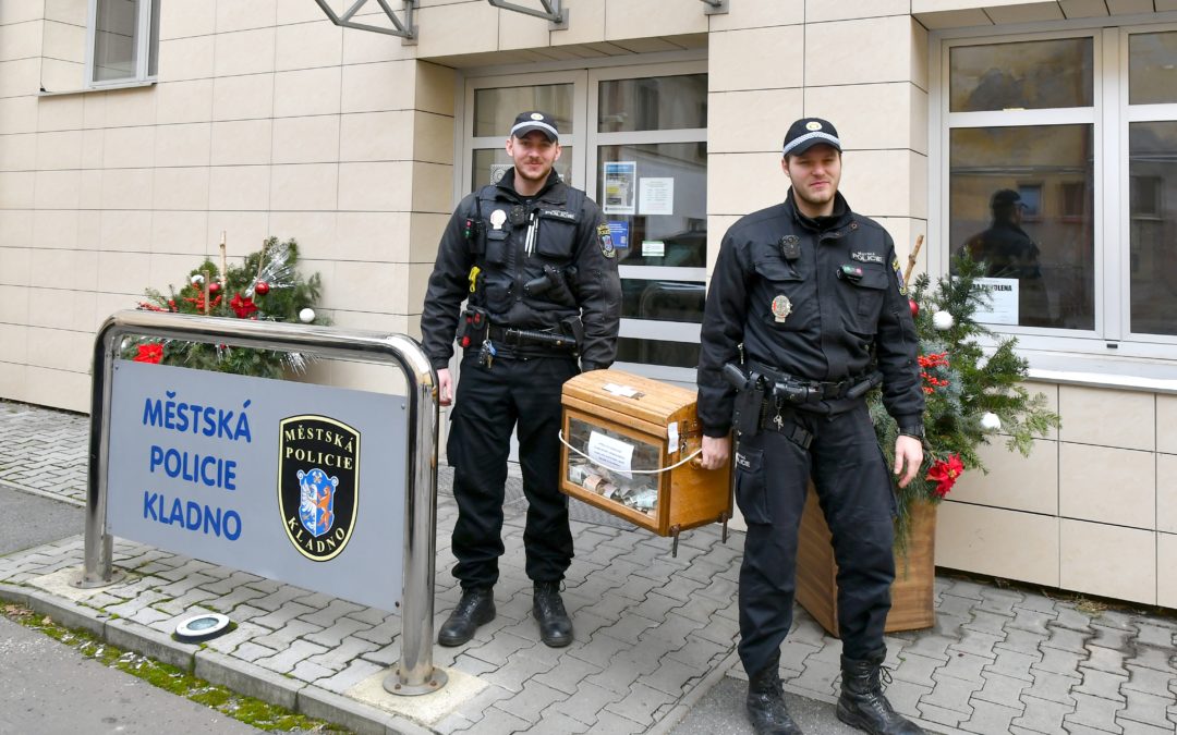 Kladeňáci naplnili Pohádkovou vánoční truhlu