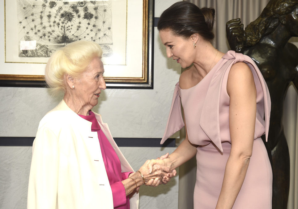 Lady Dermacol slaví 88 let: Žena, jejíž make-up dobyl Hollywood