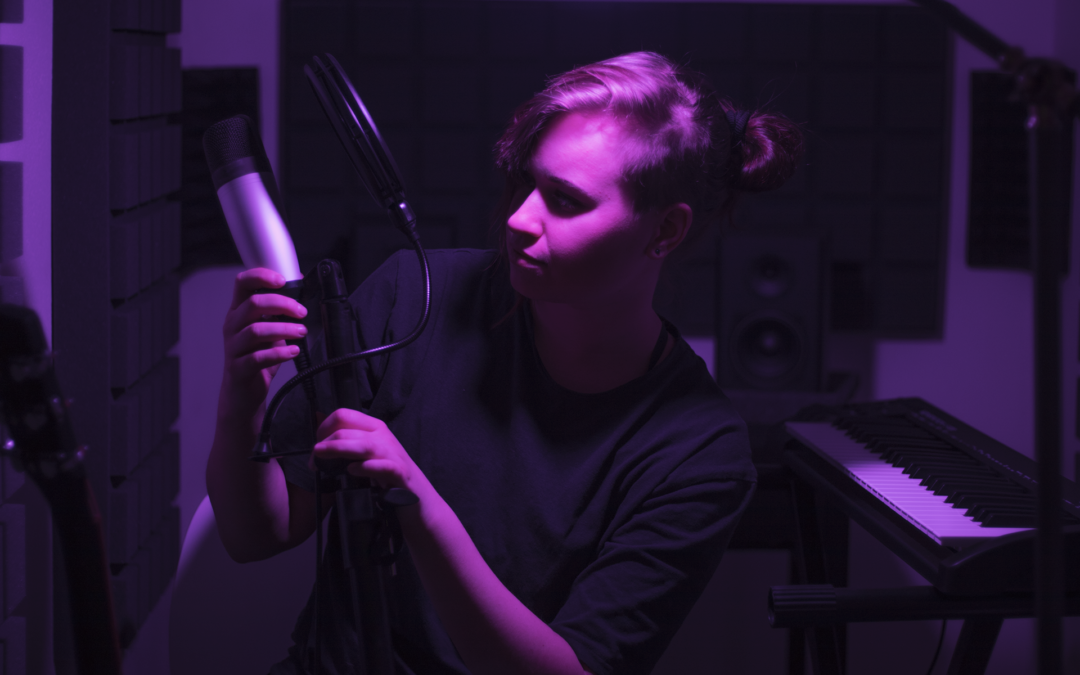 Jak být tvořivý a vytrvalý člověk plný energie? Inspirujte se u mladé a úspěšné hudebnice!