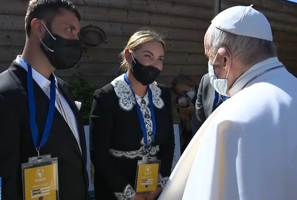 Julie a Daniel Tannerovi představili svůj projekt vzdělávání a finanční gramotnosti papežovi