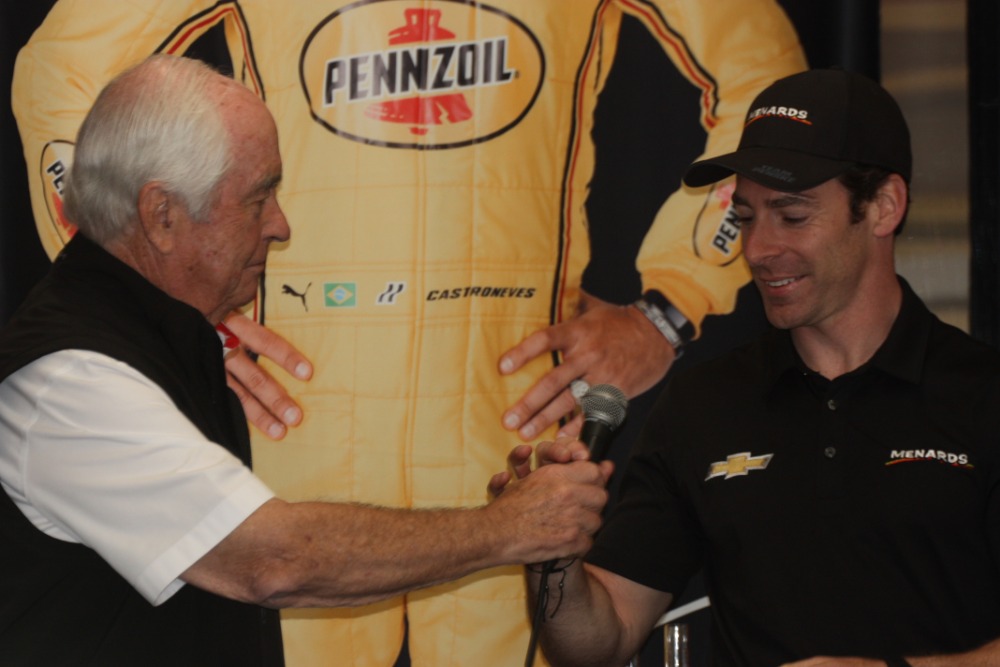 Triumf zkušenosti: 105. ročník famózních Indy 500 vyhrál Helio Castroneves