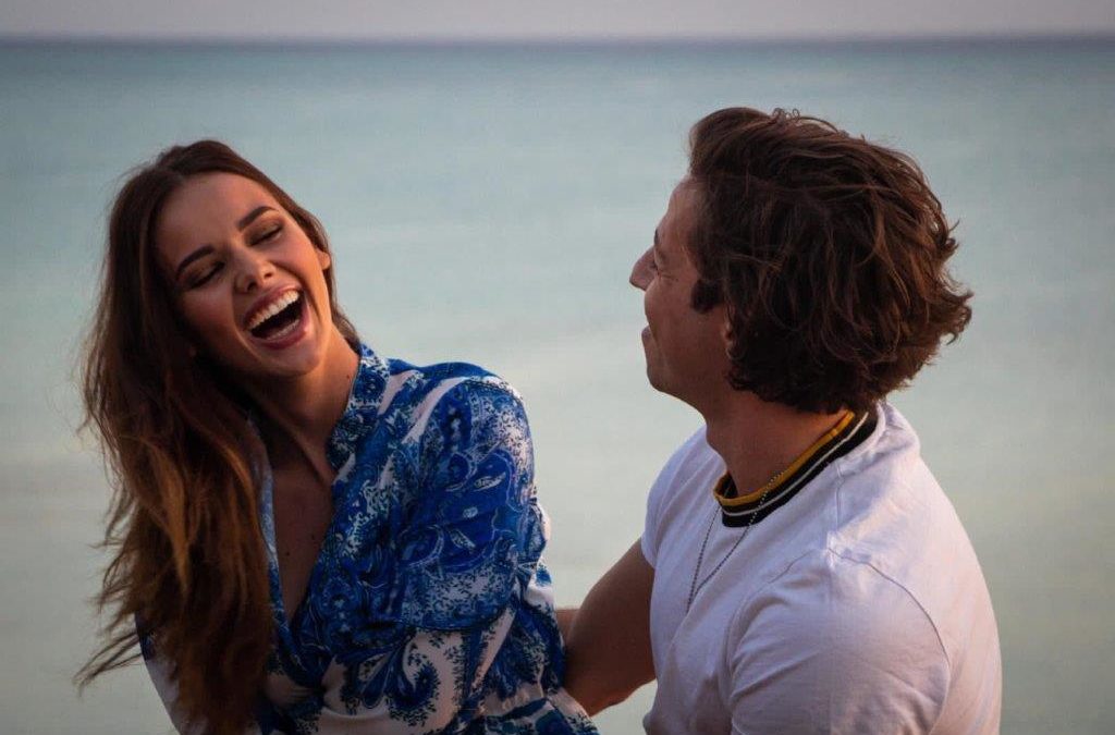 Tohle se fakt povedlo: Videoklip Na Perutích je velká pecka!