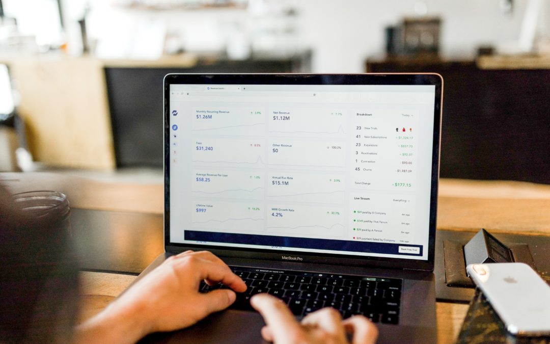 Počet digitálních podvodů na vrcholu pandemie vzrostl až o 220 %.