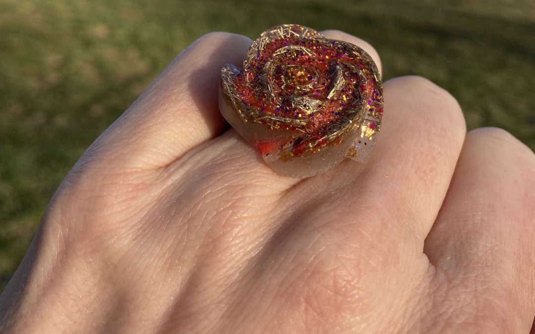 Šperky, které potěší. Každý má svůj přesný záměr, je tvořen rituálním postupem