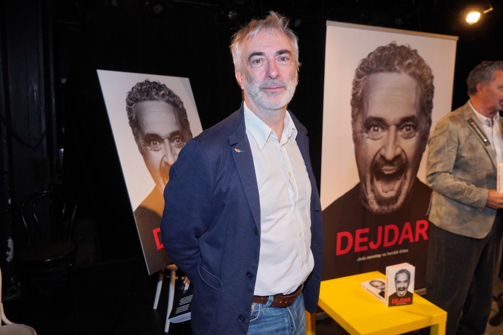 Martin Dejdar křtil knihu. Mám námořnické jméno, přiznal