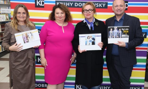 Tradiční křest kalendářů završil úspěšný rok soutěží Muž roku a Anděl mezi zdravotníky
